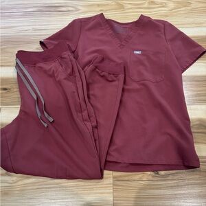 Figs Dark Cherry Scrub Set